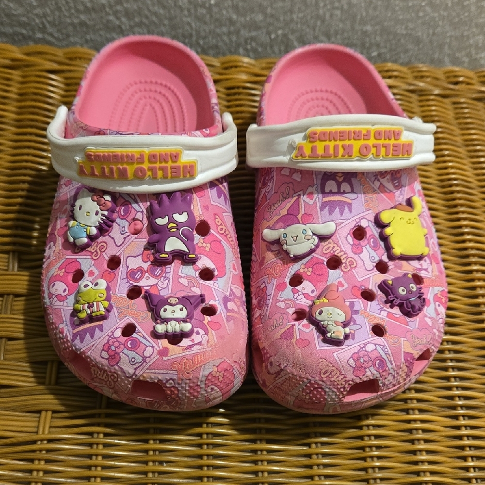 Crocs Kid Size -  Hello Kitty And Friends
